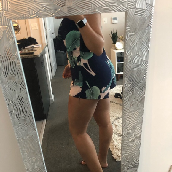 Romper - Picture 4 of 4
